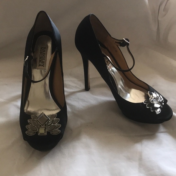 BADGLEY MISCHKA - Picture 2 of 10